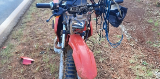 Acidente grave na PR-586 deixa motociclista ferido em Santa Tereza do Oeste