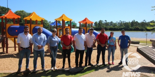 Adetur organiza comitiva da cidade de Hernandarias/PY para visita técnica em Santa Helena e Itaipulândia