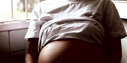 Adolescente de 13 anos está grávida de trigêmeos no Paraná