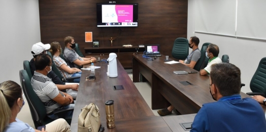 Agricultura reúne agroindústrias para discutir ações visando à conquista do selo SUSAF