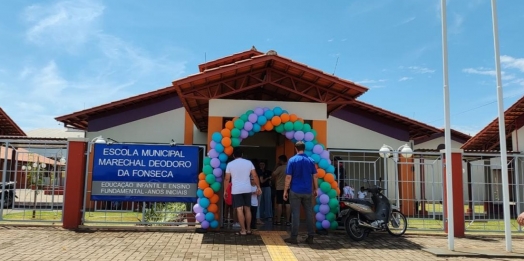 Ano letivo começou nesta segunda-feira com escola nova em Santa Helena