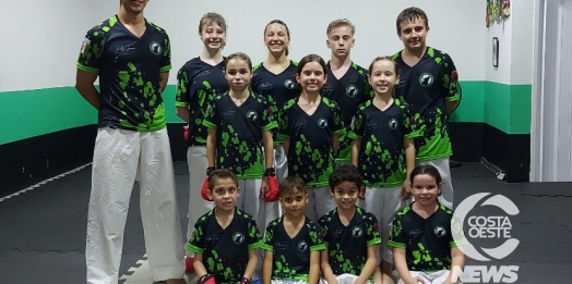 Atletas de karatê de são Miguel do Iguaçu se preparam para jogos escolares em Campo Mourão