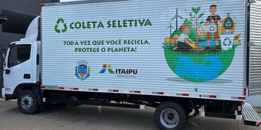 Através de convênio com Itaipu departamento de coleta e reciclagem de Santa Helena receberá dois novos caminhões