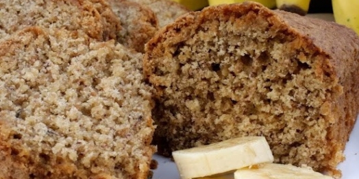 Bolo de banana com aveia - Sem açúcar e sem farinha