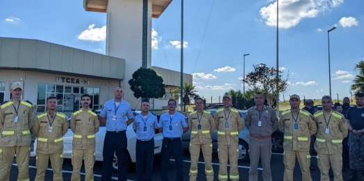 Bombeiros Militares de São Miguel do Iguaçu participam de curso de Busca e Salvamento Aeronáutico