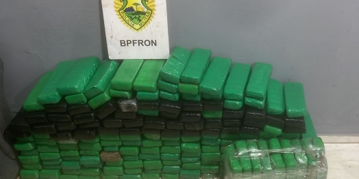 BPFRON apreende carro carregado com drogas em São Miguel do Iguaçu-PR