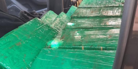 BPFRON apreende mais de 400kg de crack em Pato Bragado-PR