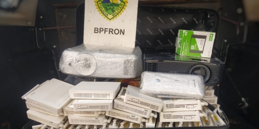 BPFRON apreende produtos descaminhados em ônibus em São Miguel durante Operação Hórus