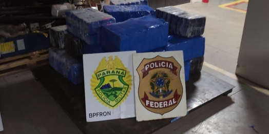 BPFRON, PF e EB apreendem 500 kg de maconha em Guaíra