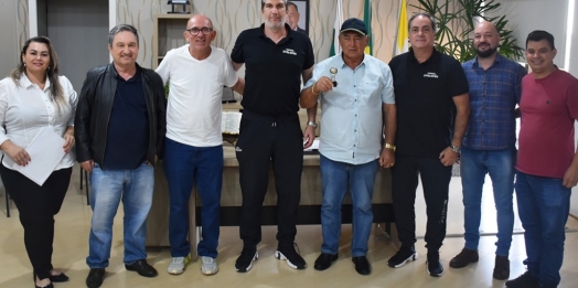 Brasil e Colômbia vão disputar a final da Liga Evolução de Futsal em São Miguel do Iguaçu