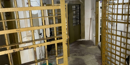 Cadeia na Delegacia de São Miguel é definitivamente fechada após transferência de presos