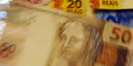 Caixa paga hoje Auxílio Brasil a cadastrados com NIS final 5