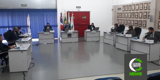 Câmara de Medianeira faz sessão ordinária com pauta recheada de requerimentos e indicações