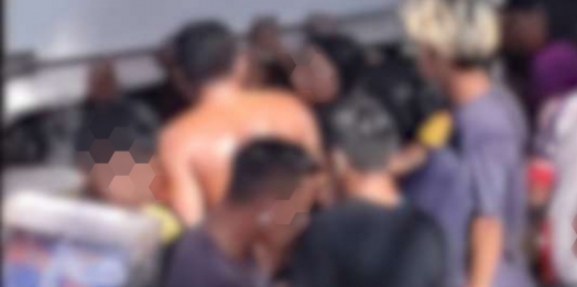 Caminhão carregado com 16 toneladas de frango é saqueado na BR 277