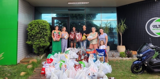 Carnaval de Santa Helena arrecada mais de meia tonelada de ração
