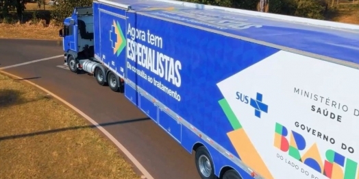 Carreta oftalmológica encerra atividades em Foz do Iguaçu com mais de 3,5 mil consultas e 1,7 mil cirurgias realizadas