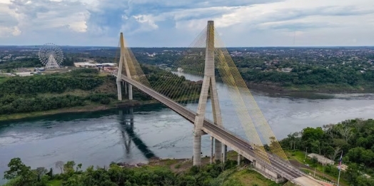 Carros começam a cruzar a Ponte da Integração; veja quem pode passar
