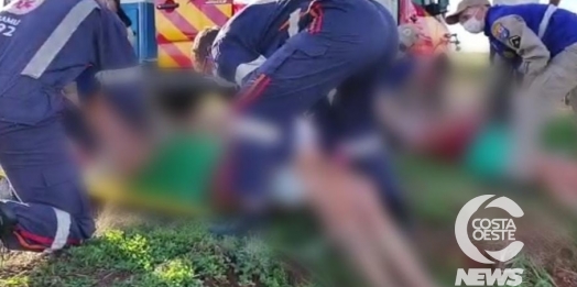 Casal fica ferido após cair de moto na PR-495 em Medianeira