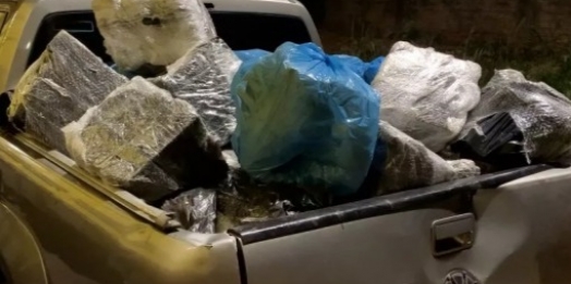 Cerca de 2,3 toneladas de maconha carregadas em Missal são apreendidas pela PM em Cascavel