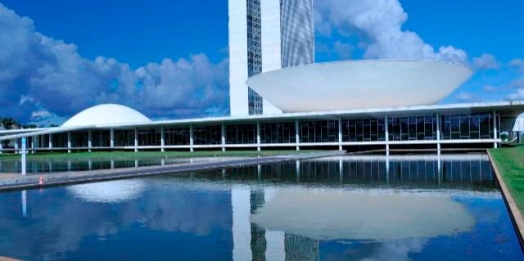 CNA entrega documento com prioridades do agro no legislativo
