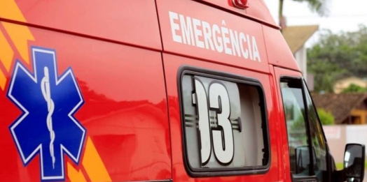 Colisão entre carro e van deixa 6 feridos neste domingo na BR 277