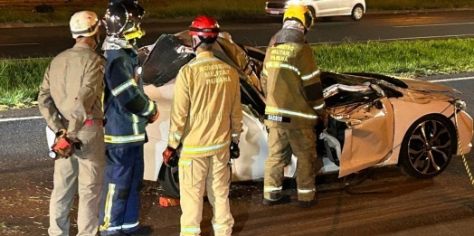 Colisão gravíssima deixa um morto e uma pessoa ferida na BR-277, em Foz do Iguaçu