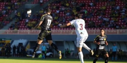 Com gols no fim de cada tempo, FC Cascavel e Patrocinense ficam no empate