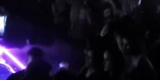 Com restrições em Foz, brasileiros participam de balada com aglomeração em CDE