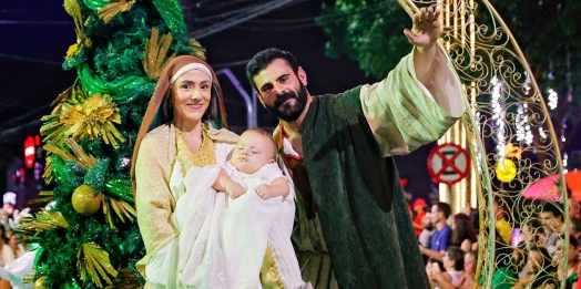 Companhia Despertar e Coral da Itaipu vão emocionar público no Natal Águas e Luzes