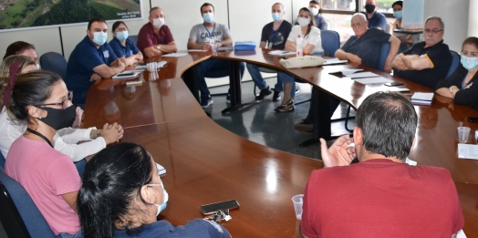 Conselho Municipal de Saúde elege novo presidente e vice e discute ações com o COE
