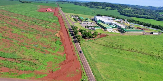 Construção de via marginal melhora acesso ao Monumento de Nossa Senhora Aparecida na PR-497