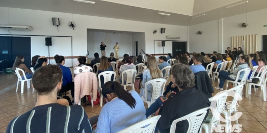 Professores de São Miguel do Iguaçu recebem capacitação do Corpo de Bombeiros em primeiros socorros para situações de engasgamento
