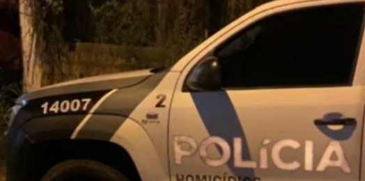Corpo de mulher é encontrado dentro de mala, em Foz do Iguaçu