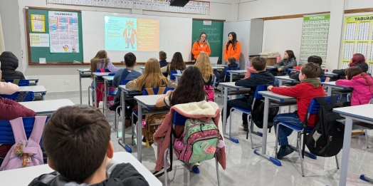 Cresol Conexão leva educação financeira para mais de 1.400 pessoas