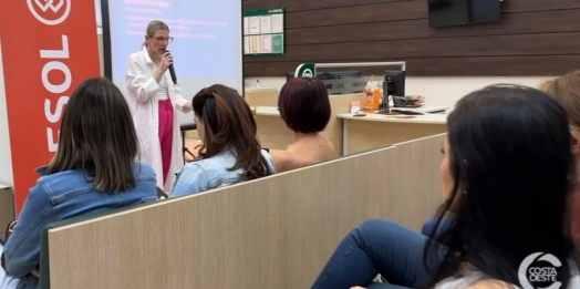 Cresol promove palestra de conscientização do Outubro Rosa em São Miguel do Iguaçu