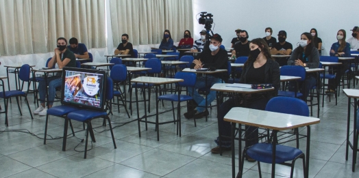 Curso de Nutrição em Bovinos Leiteiros da UNIGUAÇU fortalece a cadeia produtiva de leite na Região Oeste do Paraná