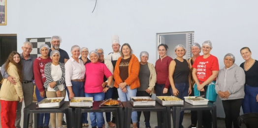 Curso de Prato Executivo é concluído com jantar preparado pelos alunos