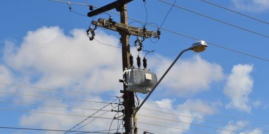 Curto-circuito em rede elétrica interrompe fornecimento de energia em São Miguel do Iguaçu