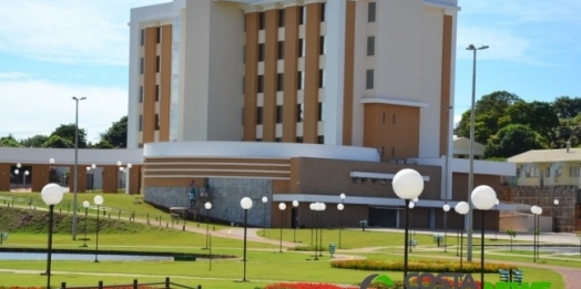 Decreto mantém suspensas festas comunitárias, shows, eventos em casas noturnas, boates, bailes em Medianeira