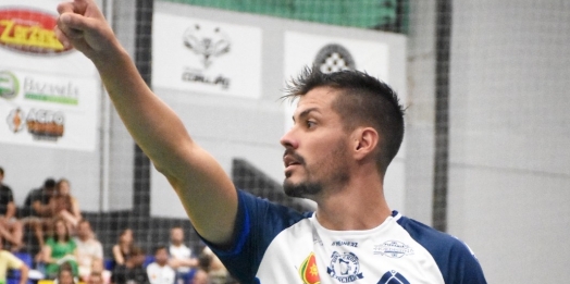 Dedey está de volta e faz a diferença na vitória da ADEMA Matelandia no futsal