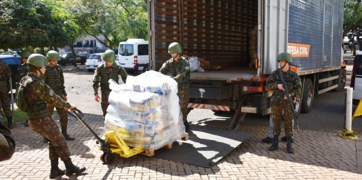 Defesa Civil do Estado entrega cestas básicas às famílias de São Miguel do Iguaçu atingidas por temporal