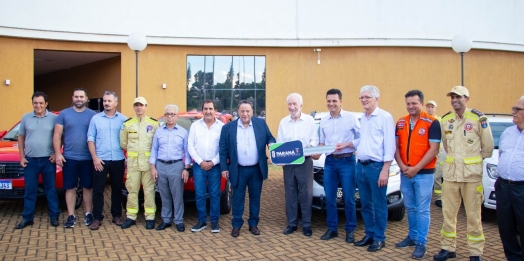 Defesa Civil e o Corpo de Bombeiros de Medianeira recebem veículos para reforçar os atendimentos