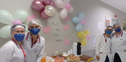 Dia das Mães é lembrado com carinho nas unidades do CEONC Hospital do Câncer
