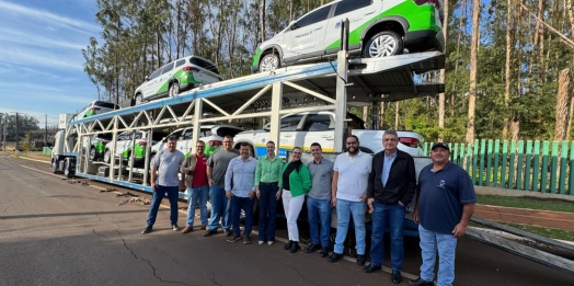 Dia especial: Santa Helena recebe 7 novos veículos para a Saúde e Infraestrutura
