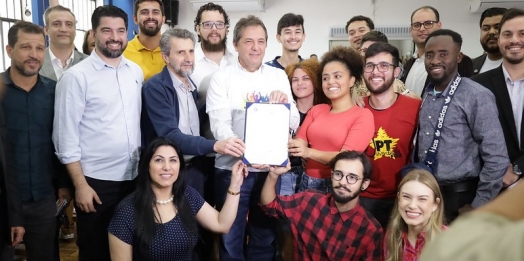 Dia histórico: Sancionada a Lei do Passe Livre para estudantes de Foz do Iguaçu