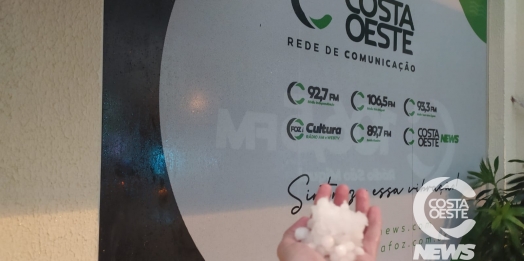Dia vira noite e temporal causa estragos em São Miguel do Iguaçu