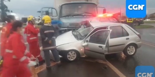 Duas pessoas morrem e criança fica gravemente ferida após colisão na BR-369, em Cascavel