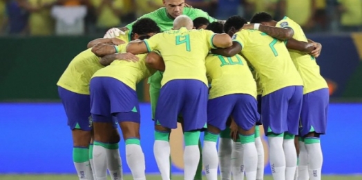 Eliminatórias: Brasil perde para Uruguai em noite para esquecer