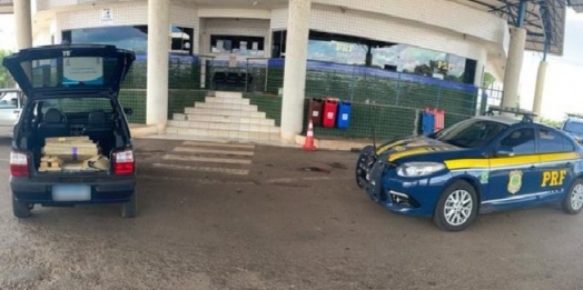 Em fim de semana movimentado, PRF apreende quase meia tonelada de maconha em Guaíra