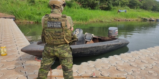 Em Pato Bragado BPFRON encontra e apreende embarcação avaliada em R$100 mil